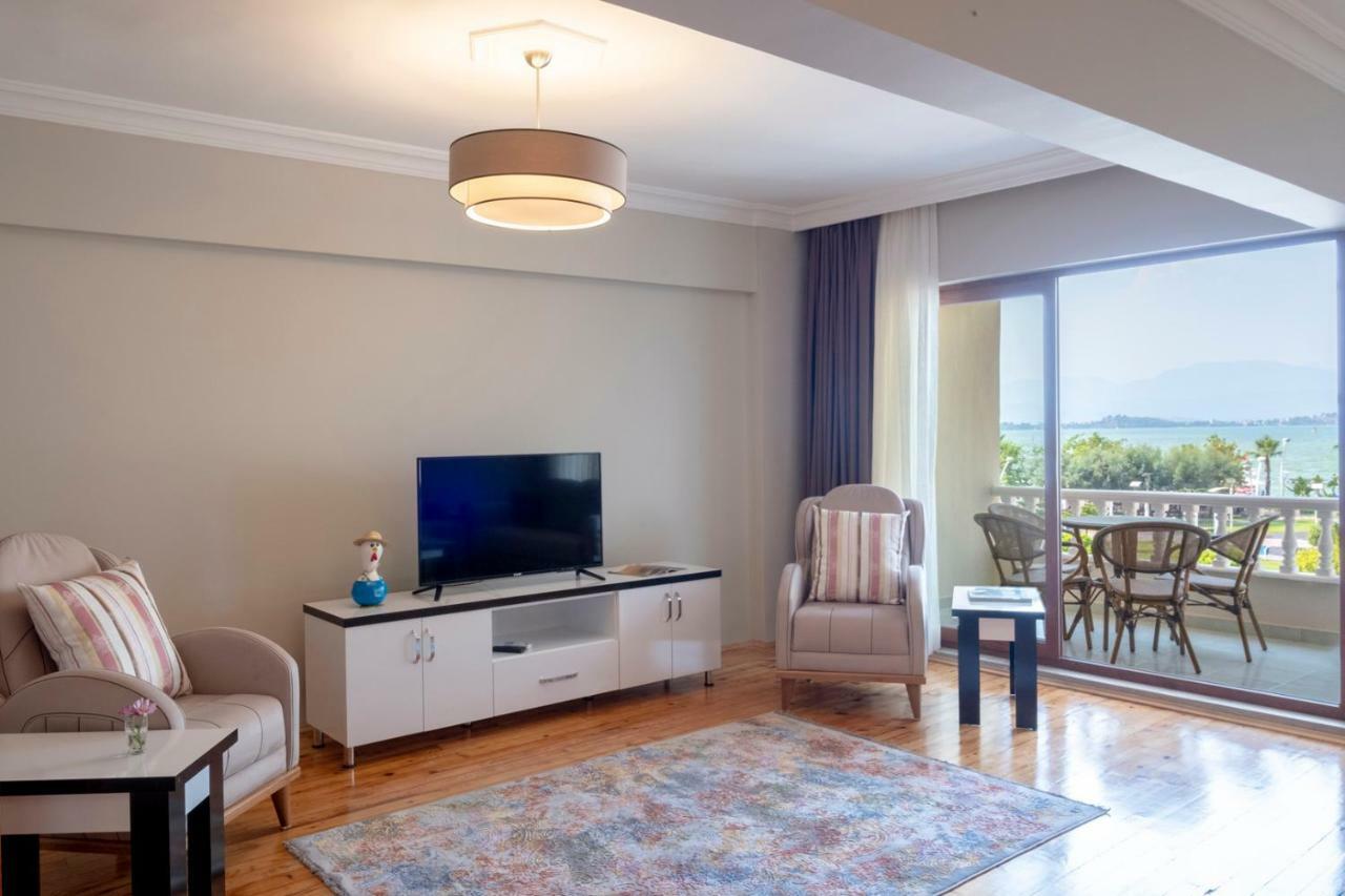 Apartamento Fethiye City Aparts Exterior foto