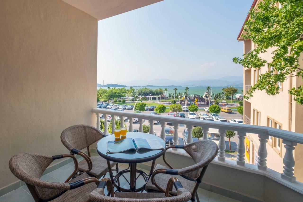Apartamento Fethiye City Aparts Exterior foto
